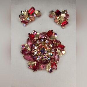 DeLizza & Elster (D&E) Julianna | Vintage | Demi-Paure | Brooch and Earrings